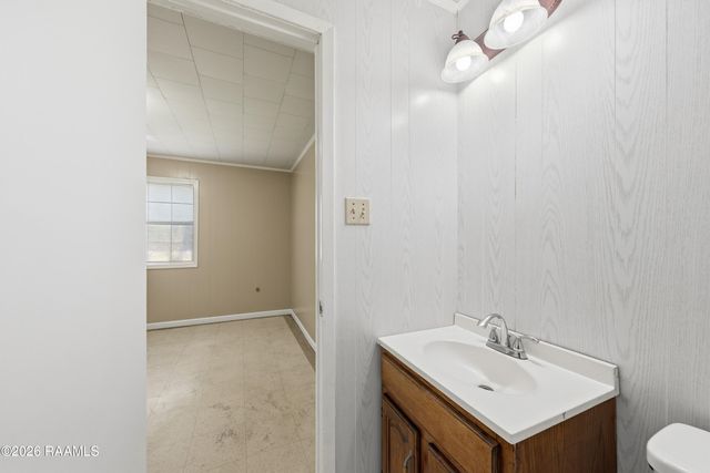 817 Cecile Boulevard, Breaux Bridge, LA 70517