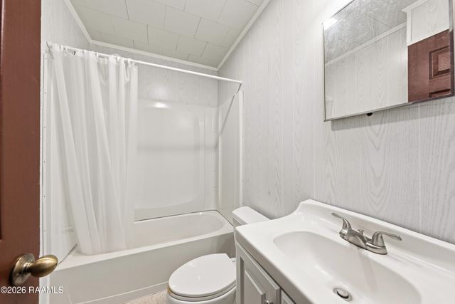 817 Cecile Boulevard, Breaux Bridge, LA 70517