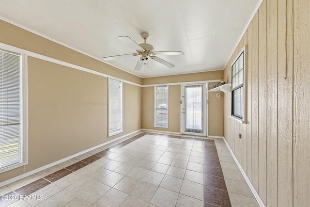 817 Cecile Boulevard, Breaux Bridge, LA 70517