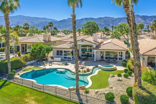 49544 ViA Conquistador, La Quinta, CA 92253