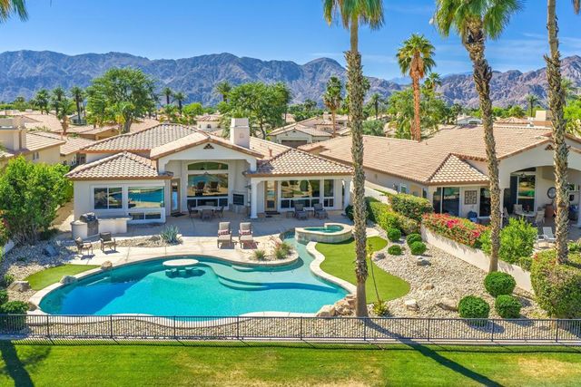 49544 ViA Conquistador, La Quinta, CA 92253