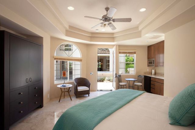 49544 ViA Conquistador, La Quinta, CA 92253