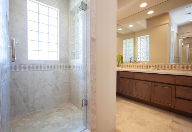 49544 ViA Conquistador, La Quinta, CA 92253