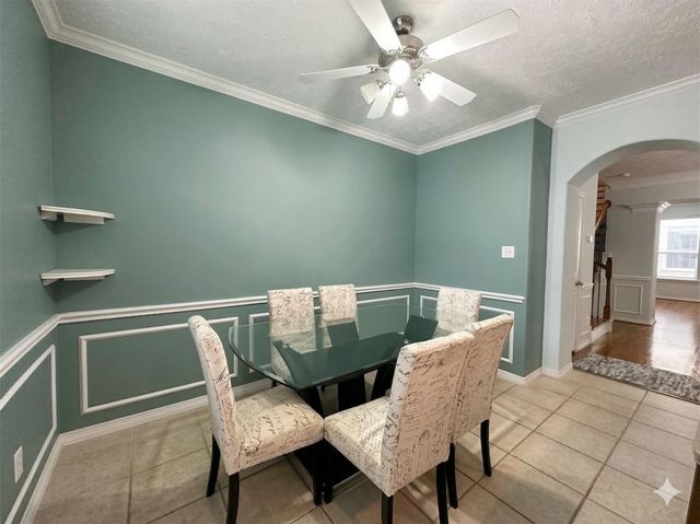 3410 Skyline Village Drive, Houston, TX 77057