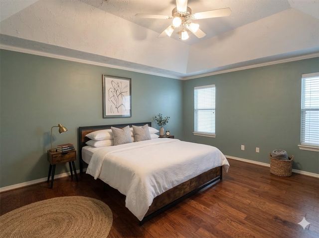 3410 Skyline Village Drive, Houston, TX 77057