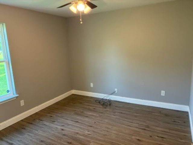 110 Bowie Street, Mabank, TX 75156