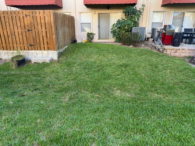 2971 NW 33rd Way, Lauderdale Lakes, FL 33311