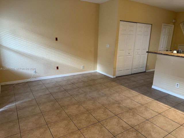 2971 NW 33rd Way, Lauderdale Lakes, FL 33311