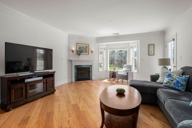 490 Main 114, Northborough, MA 01532