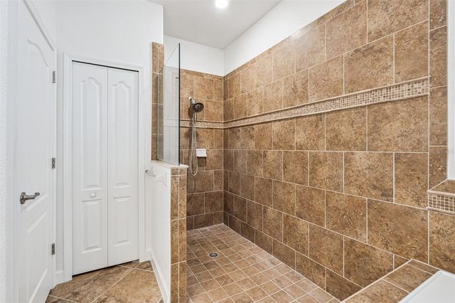 3574 LA JOLLA DRIVE, Clermont, FL 34711