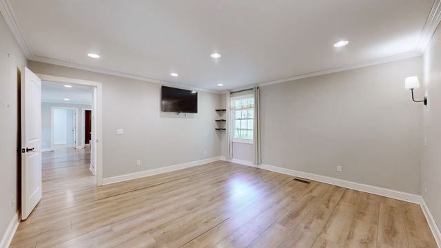 405 Twin Cove Dr, Lebanon, TN 37087