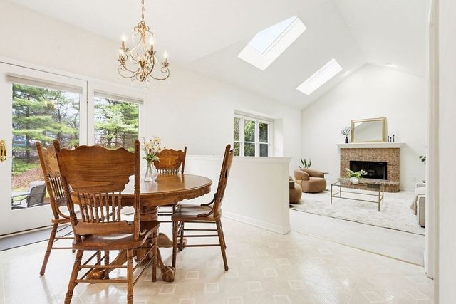 30 Hancock Rd, Franklin, MA 02038