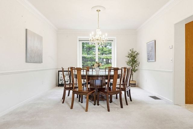 30 Hancock Rd, Franklin, MA 02038