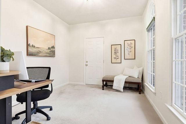 30 Hancock Rd, Franklin, MA 02038