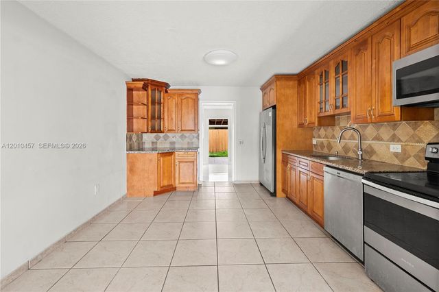 1800 SW 97th Ave A, Miramar, FL 33025
