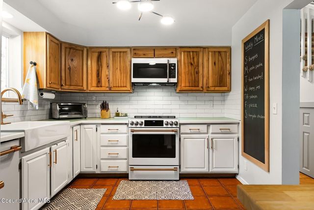 510 Loman Circle, Sandpoint, ID 83864
