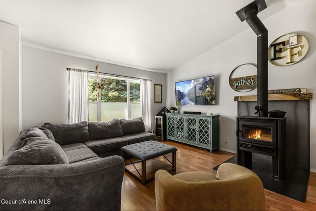 510 Loman Circle, Sandpoint, ID 83864