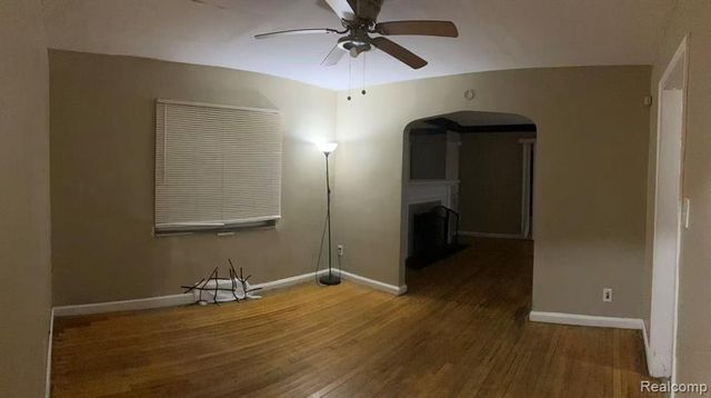 18968 E Northlawn Street, Detroit, MI 48221
