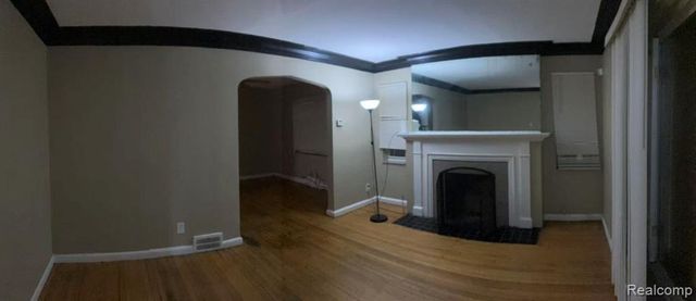 18968 E Northlawn Street, Detroit, MI 48221