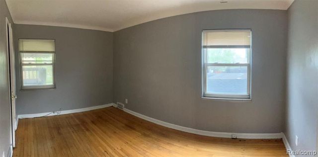 18968 E Northlawn Street, Detroit, MI 48221