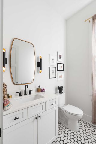 34 Lenox Street, Charleston, SC 29403