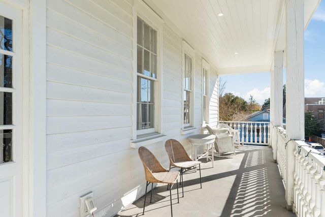 34 Lenox Street, Charleston, SC 29403