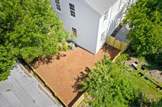 34 Lenox Street, Charleston, SC 29403