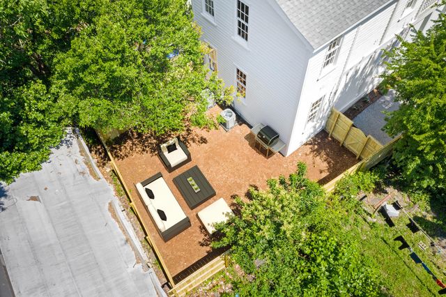 34 Lenox Street, Charleston, SC 29403