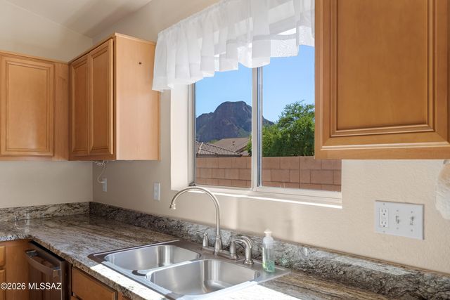 3486 S Sun Splash Drive, Tucson, AZ 85713