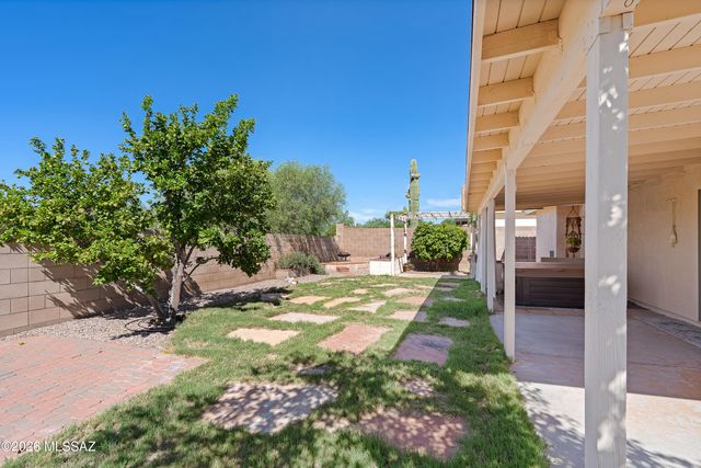 3486 S Sun Splash Drive, Tucson, AZ 85713