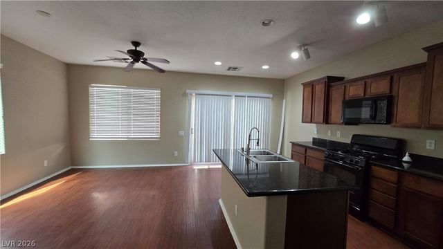 8970 LANTA ISLAND Avenue 0, Las Vegas, NV 89148