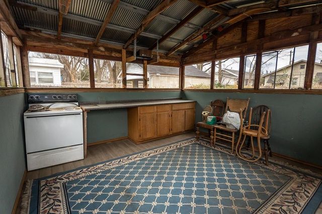 2235 VINTON AVE, Memphis, TN 38104