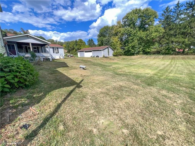 14614 E Liverpool Road, East Liverpool, OH 43920