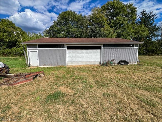14614 E Liverpool Road, East Liverpool, OH 43920