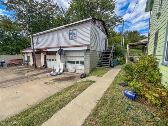 14614 E Liverpool Road, East Liverpool, OH 43920