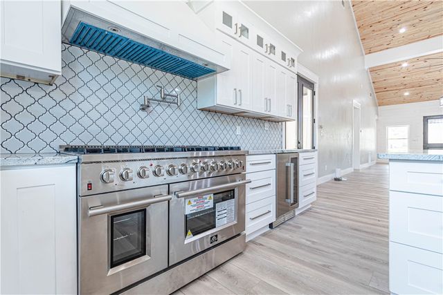 47 Mockingbird, Rockport, TX 78382