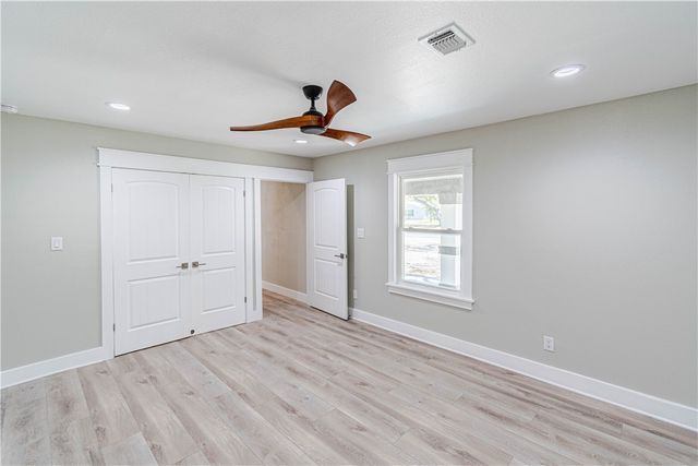 47 Mockingbird, Rockport, TX 78382