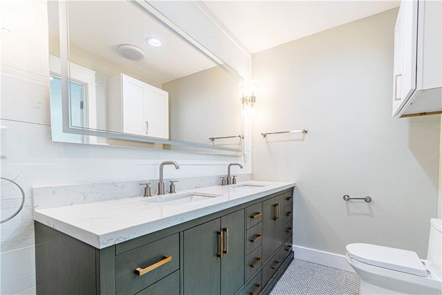 47 Mockingbird, Rockport, TX 78382