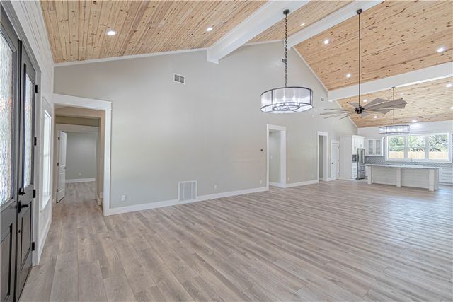 47 Mockingbird, Rockport, TX 78382