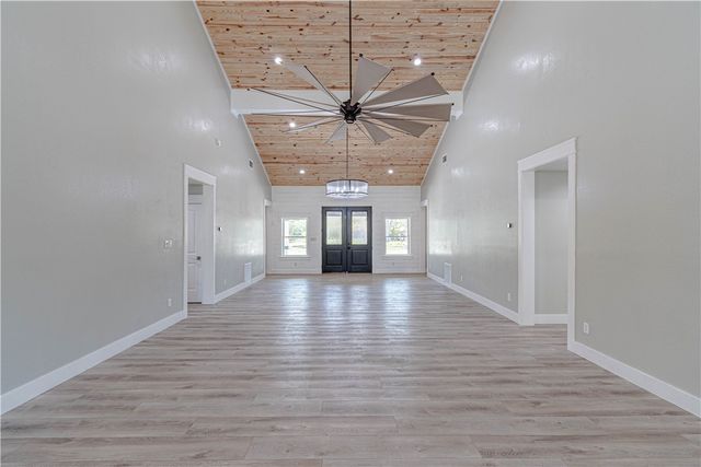 47 Mockingbird, Rockport, TX 78382