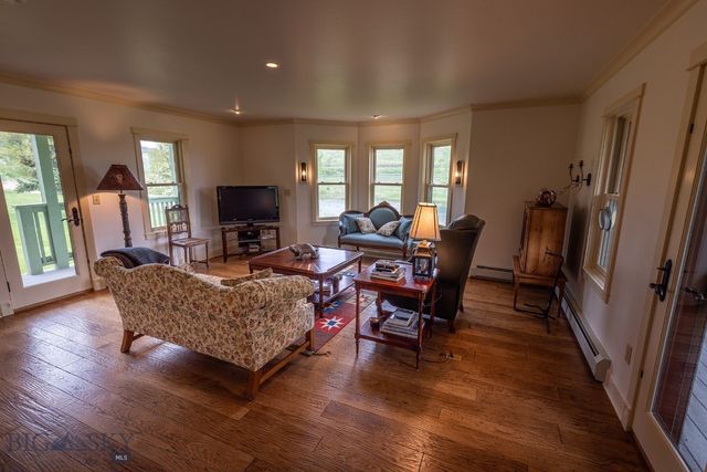 91 Porcupine Road, Wilsall, MT 59086