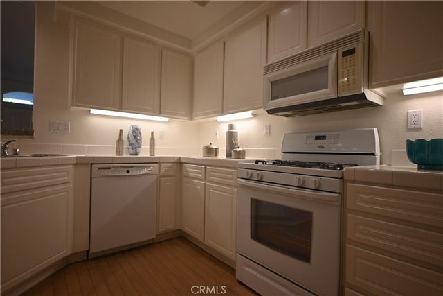 3603 Ladrillo Aisle, Irvine, CA 92606