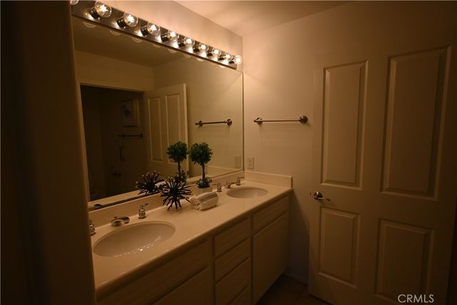 3603 Ladrillo Aisle, Irvine, CA 92606