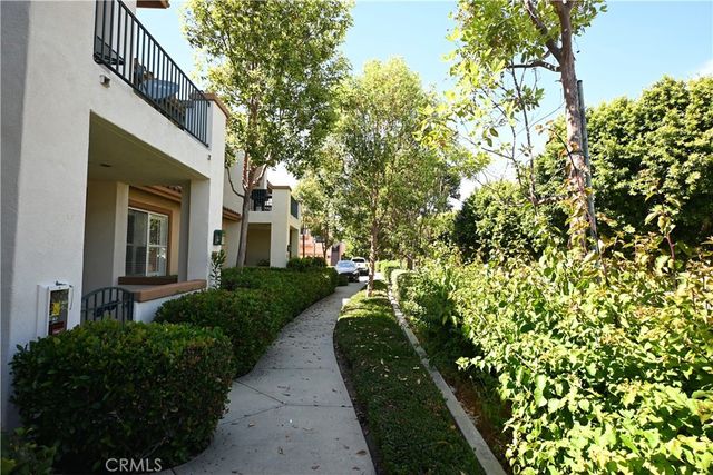 3603 Ladrillo Aisle, Irvine, CA 92606