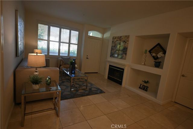 3603 Ladrillo Aisle, Irvine, CA 92606