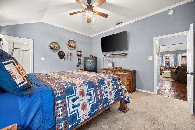 1314 Hyde Park Boulevard, Cleburne, TX 76033