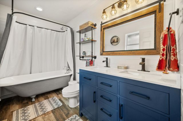 1314 Hyde Park Boulevard, Cleburne, TX 76033