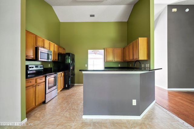 193 IVY LAKES Drive, St. Johns, FL 32259