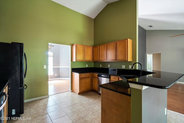 193 IVY LAKES Drive, St. Johns, FL 32259