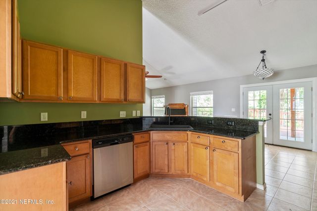 193 IVY LAKES Drive, St. Johns, FL 32259